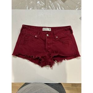 Abercrombie & Fitch Low Rise Shorts Women’s 8 W29 Burgundy Red Frayed Hem